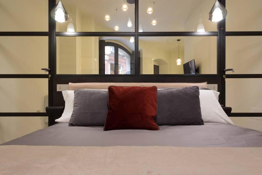 Suite Cagliari -99- Экстерьер фото