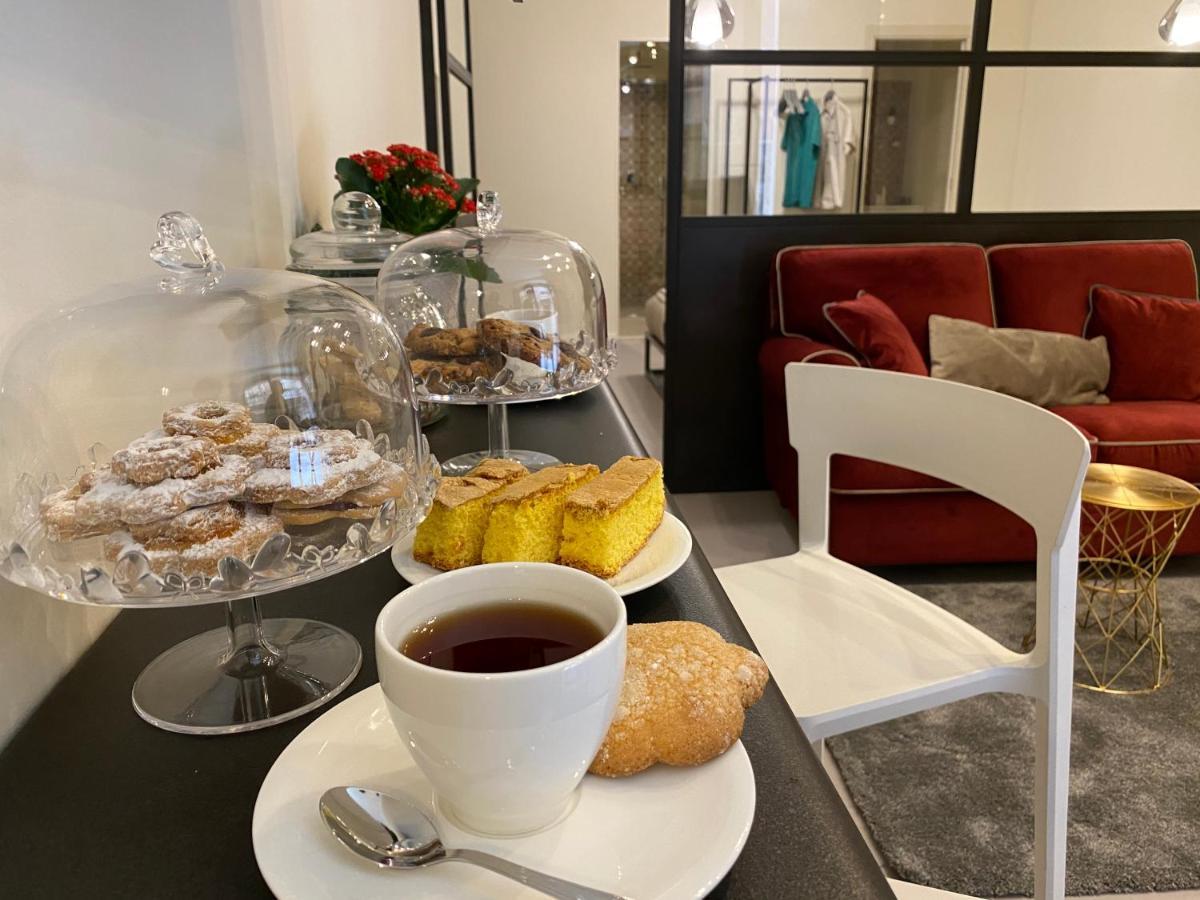 Suite Cagliari -99- Экстерьер фото